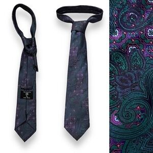 Bow Knot Tie by Imani Uomo Green Purple Paisley Silk Touch Microfibre Colorful
